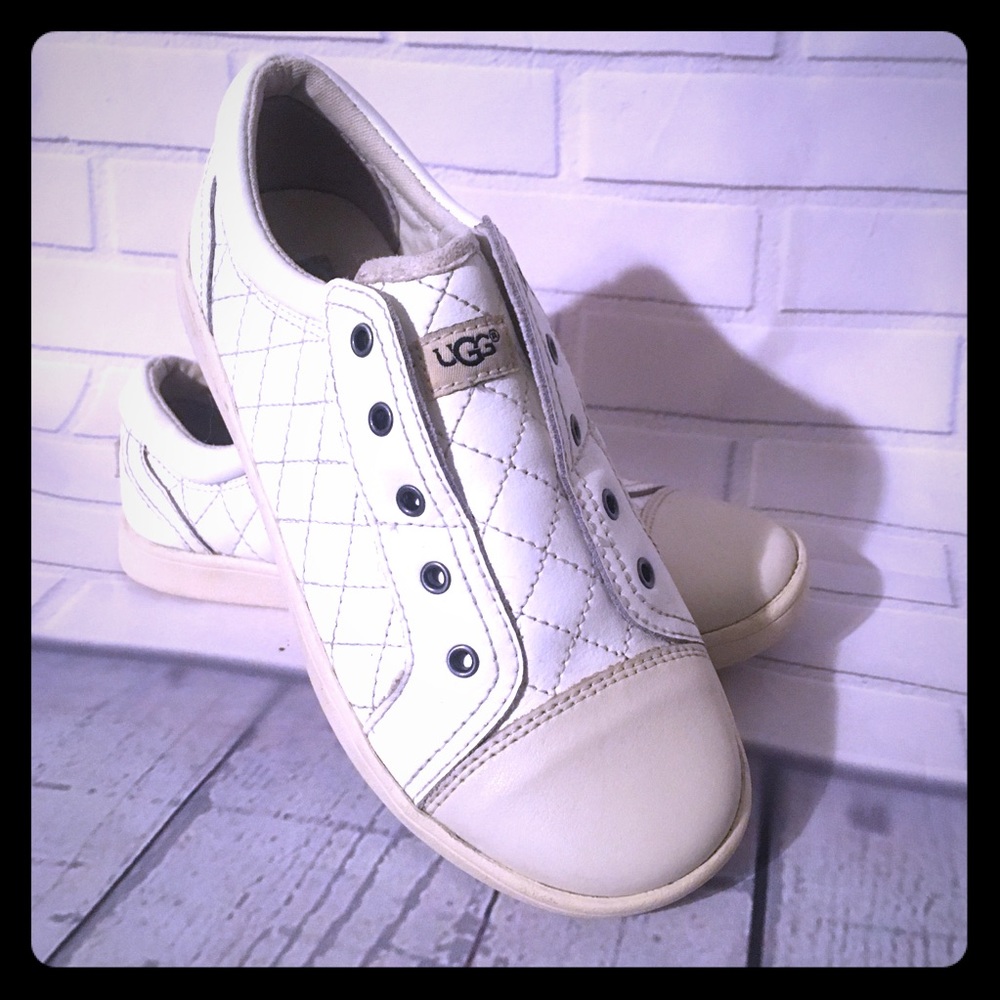 UGG Australia Zinnia Girls White Tan Sneakers Sz13
